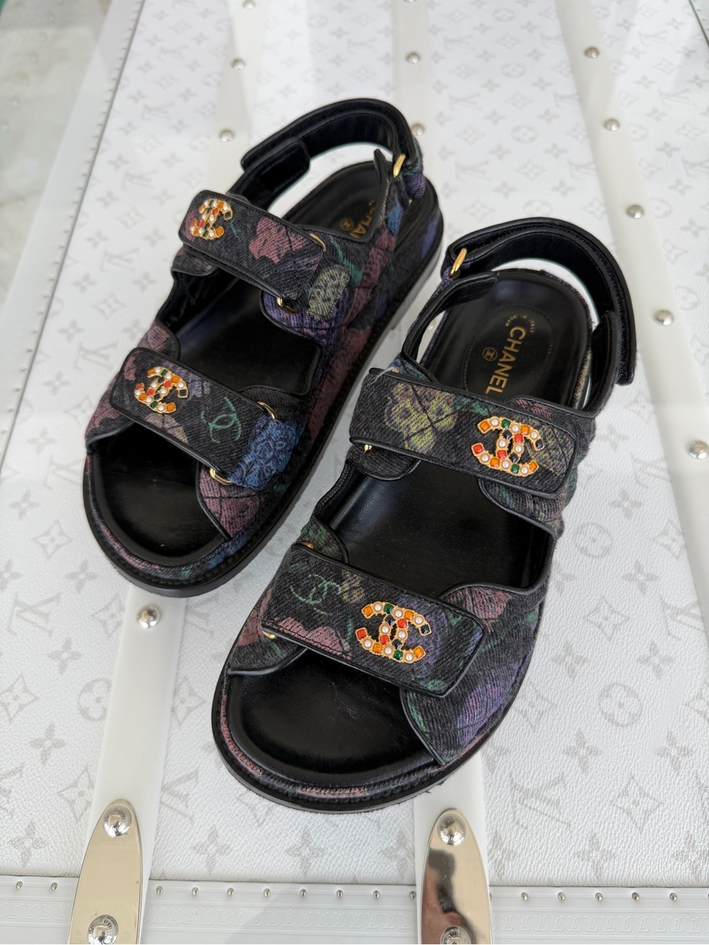 CHANEL 🖤 Interlocking CC Multicolor Denim Dad Sandals Sz 36